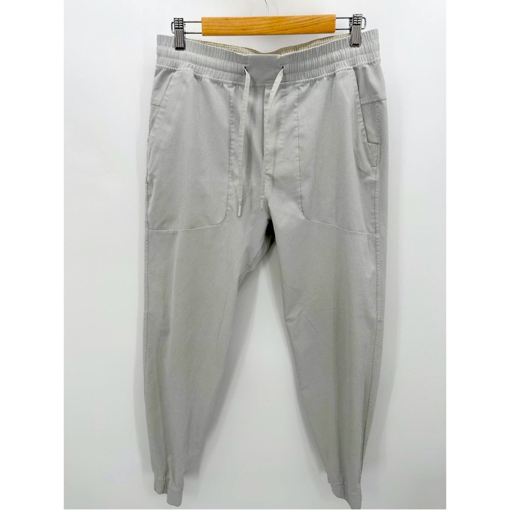 Lululemon Pants Men LARGE Grey Vapor ABC Jogger Ventlight Mesh 4-Way Stretch